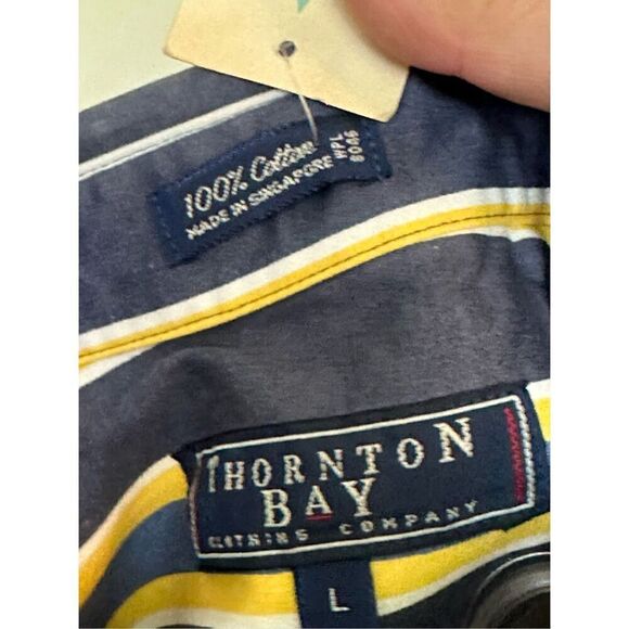 Deadstock Throton Bay Button Down Shirt - Picture 2 of 3